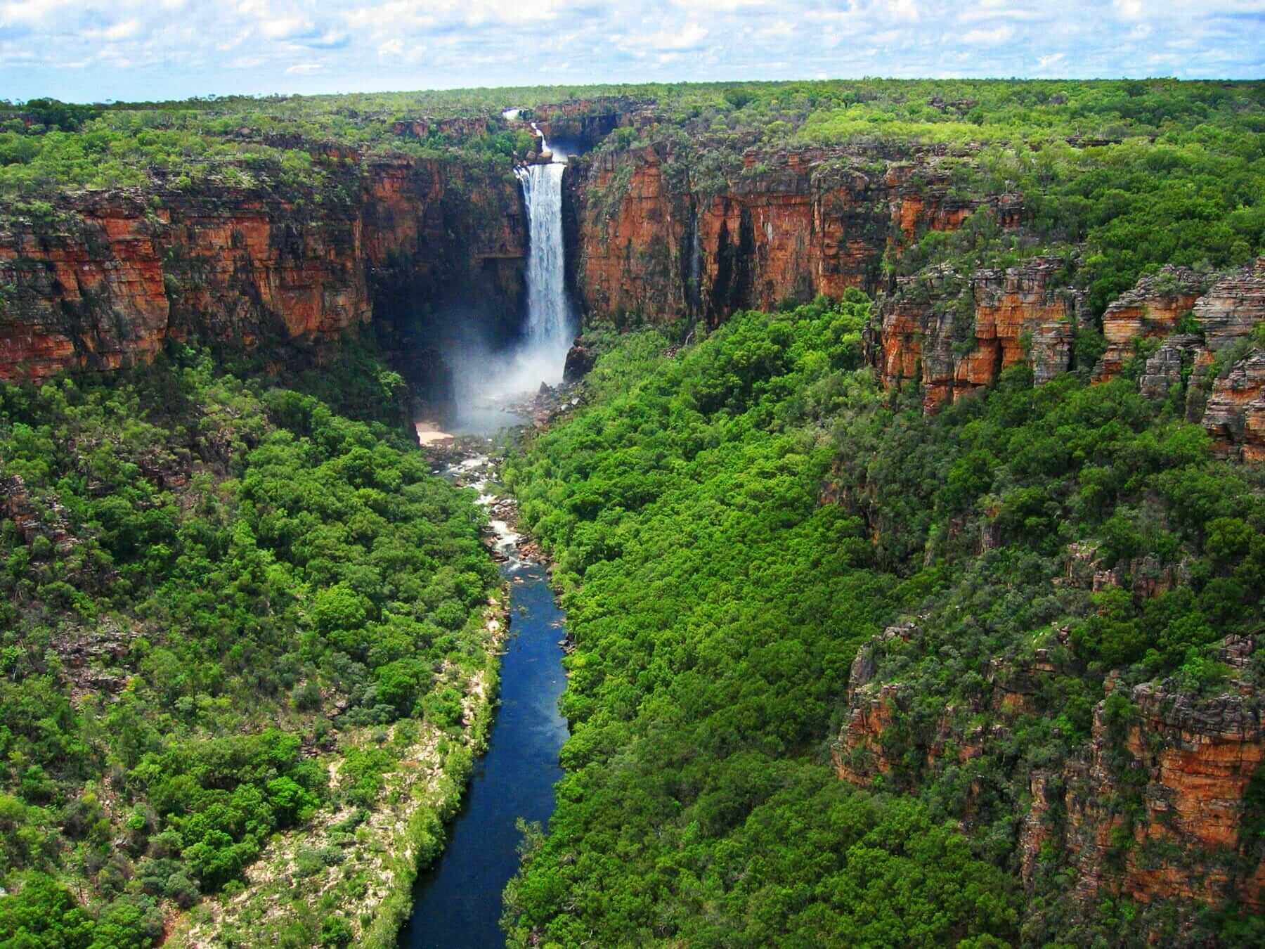 Rejser du til Darwin med autocamper, så er det oplagt at besøge Kakadu National Park. Rejser du til Darwin med autocamper, så er det oplagt at besøge Kakadu National Park.