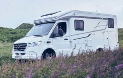 Exclusive Classic Fra Rent Easy - Featured